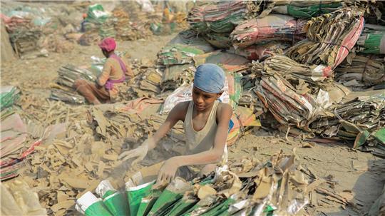 Das EU-Lieferkettengesetz soll Menschen weltweit vor Ausbeutung schützen. (Symbolbild)