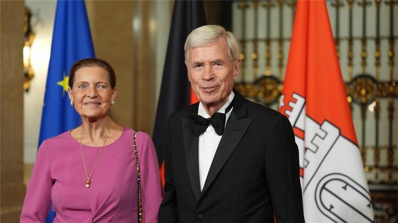 Matthiae-Mahl im Zeichen der Wirtschaft Das Ehepaar Otto besuchte das Matthiae-Mahl.