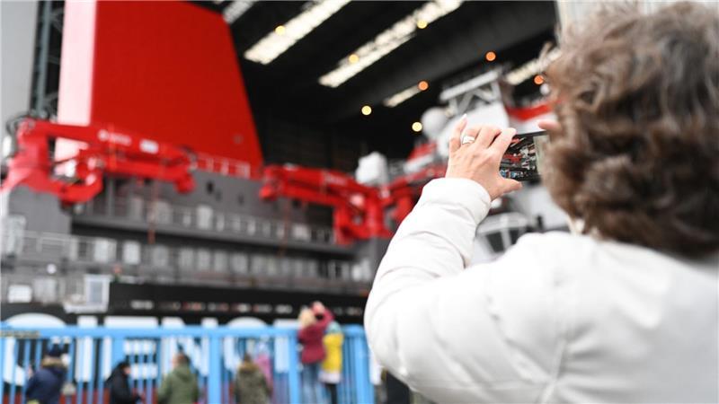 Meyer Werft dockt neues Forschungsschiff „Meteor IV“ aus Das Einsatzgebiet der „Meteor IV“ soll schwerpunktmäßig im Atlantik sein.