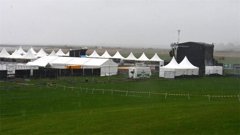 Das Elbstrand Festival am Otterndorfer Grünstand ist wegen der Regenmengen abgesagt.