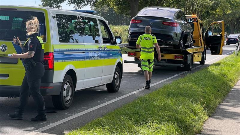 Das Fahrzeug des mutmaßlichen Täters wurde in Haddorf abgeschleppt.