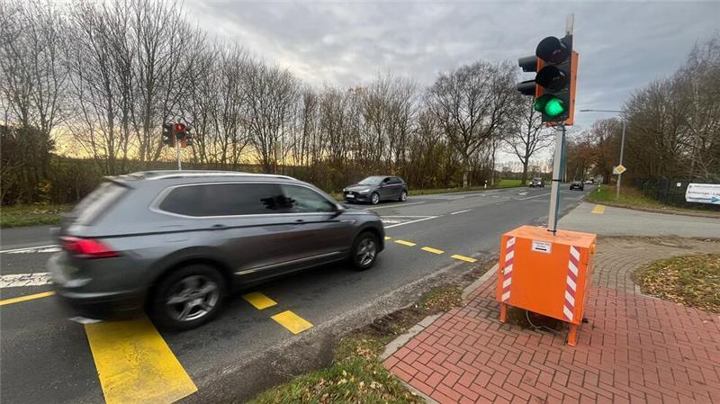 Das Fahrzeugaufkommen auf der Apensener Straße beim ehemaligen Pioneer-Gelände rechtfertigt aktuell keinen Kreiselbau.