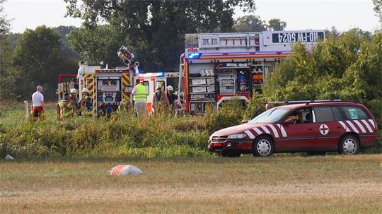Das Flugzeug stürzte aus bislang ungeklärter Ursache ab.