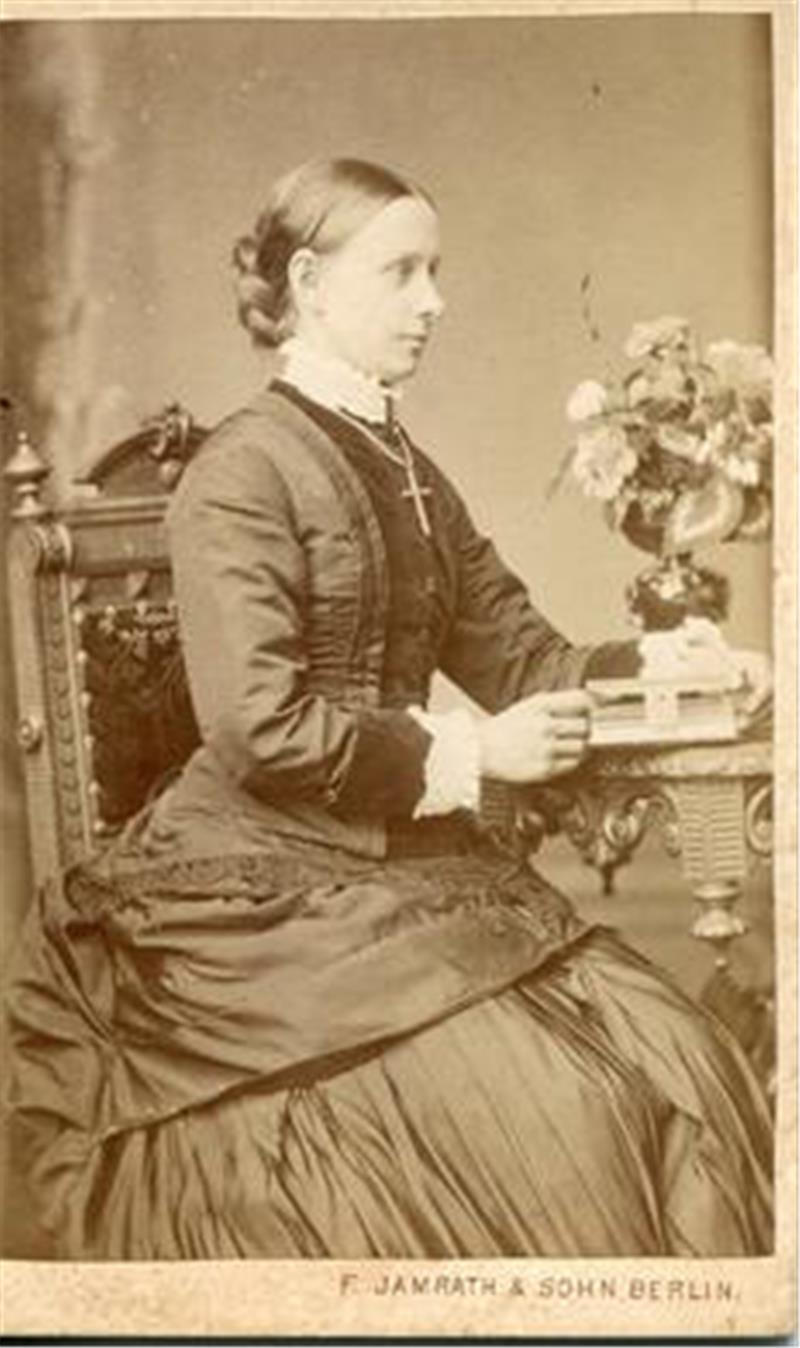 Das Foto zeigt die Missionsgründerin Luise Cooper.