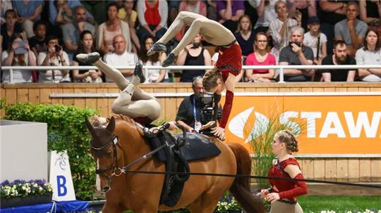 Das Fredenbecker Juniorenteam beeindruckte erst kürzlich vor allem mit seiner Kür und holte als Team Germany 2 den Nationenpreis.