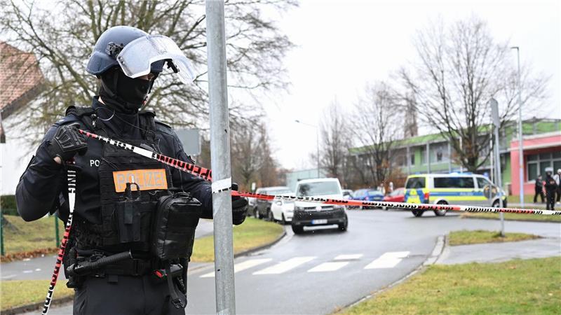 Das Gelände war zwischenzeitlich weiträumig abgesperrt.