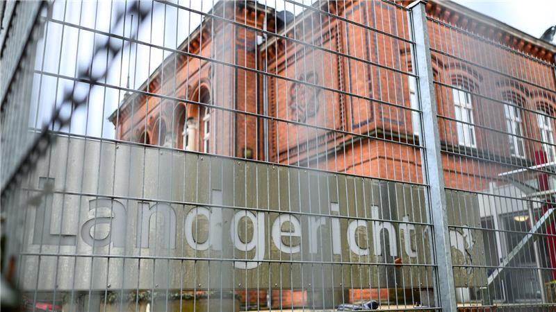 Das Gericht hat entschieden, dass der Angeklagte bald aus dem Gefängnis darf. (Archivbild)