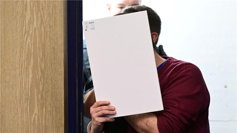 Das Gericht muss klären, ob der Angeklagte der Todesfahrt von Mannheim schuldfähig ist. 