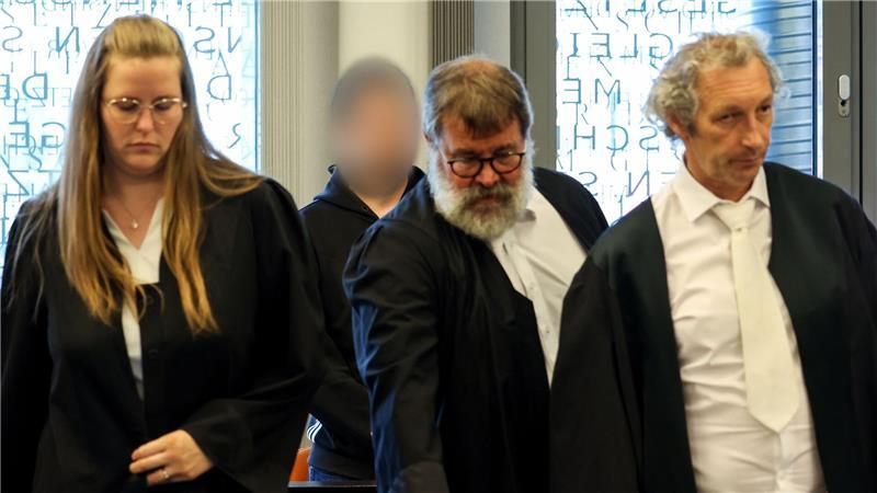 Das Gericht stellte die besondere Schwere der Schuld fest.