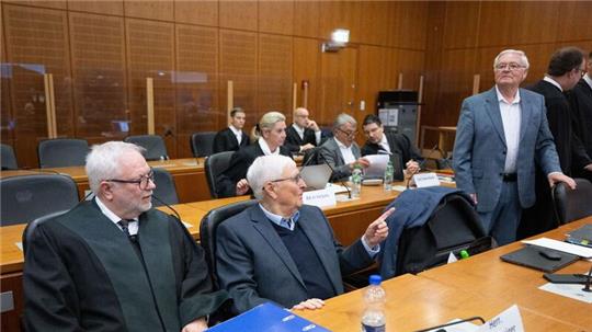 Das Gerichtsverfahren im „Sommermärchen-Prozess“ hat in Frankfurt/Main begonnen.