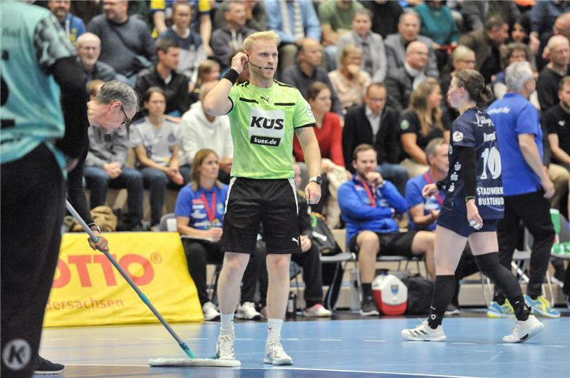 Handball-Schiedsrichter: Zwischen Leidenschaft und lautstarker Kritik Das Gespann bekam positive Rückmeldung für seine Leistung in der Bundesliga.