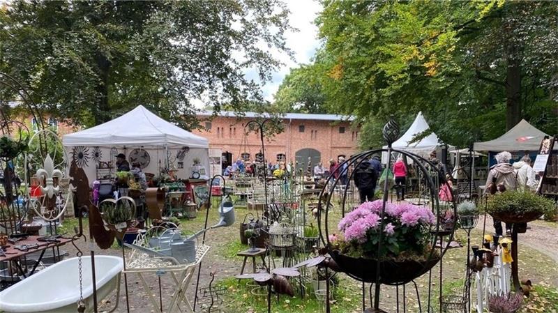 Das Gut Deinster Mühle bietet den historischen Rahmen für die LebensArt-Messe.