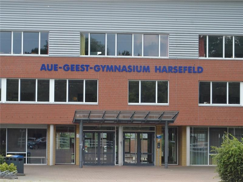 Das Gymnasium in Trägerschaft des Landkreises soll mit Biogas beheizt werden. Foto: Fehlbus