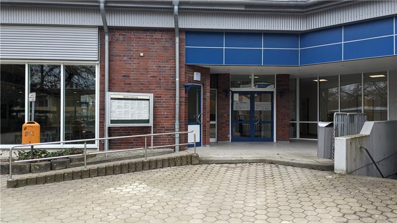 Hallenbad-Sanierung in Neu Wulmstorf verzögert sich massiv Das Hallenbad in Neu Wulmstorf wird für die breite Öffentlichkeit erst nach der Freibadsaison wiedereröffnet. Foto: Gemeinde
