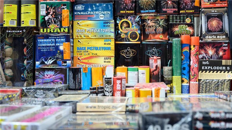 Das Hamburger Hauptzollamt hat seit Ende Oktober rund 6.000 Polenböller im Postverkehr sichergestellt. (Symbolbild)