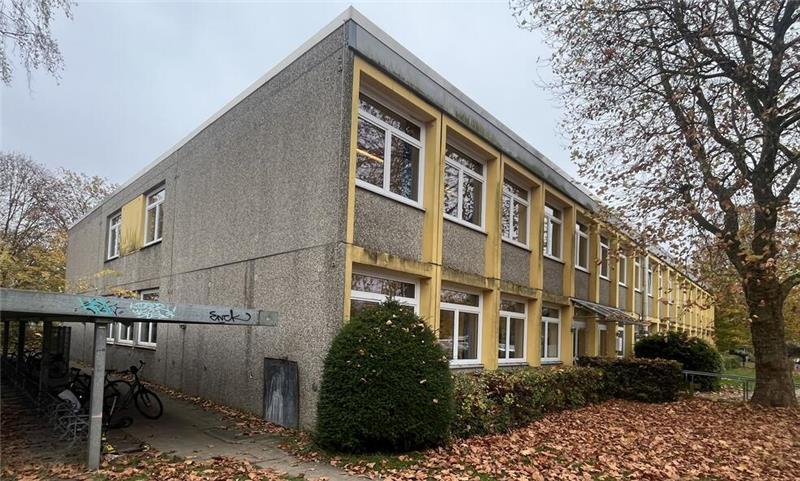 Schimmel-Verdacht an Buxtehuder Hauptschule: Unterricht fällt aus Das Hauptschulgebäude am Schulzentrum Süd wird auch von den Schülern der Realschule genutzt.