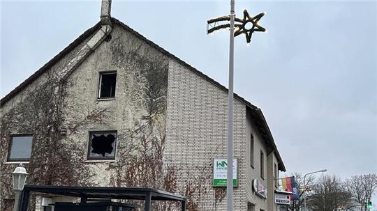 Das Haus an der Hauptstraße, in dem sich in den zurückliegenden Jahren vietnamesische Restaurants befunden haben, ist derzeit unbewohnbar. Auch die neue Kneipe Bierstop muss geschlossen bleiben.