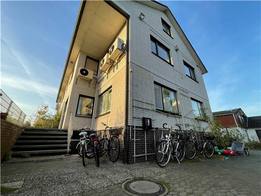 Das Haus in der Straße Im Sande wurde renoviert. Jetzt leben geflüchtete Ukrainerinnen mit ihren Kindern dort. Foto: Ahrens
