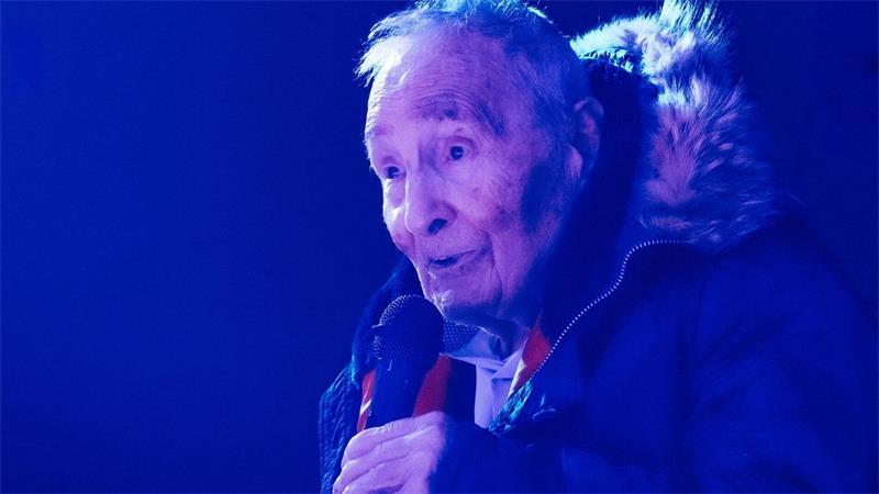 Das Hochseillaufen überlasse er nun lieber den Artisten, sagte Freddy Quinn.