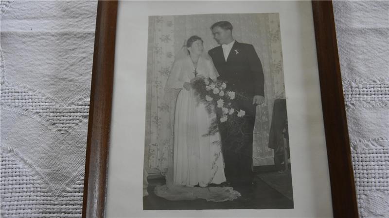 70 Jahre: Buxtehuder feiern Gnadenhochzeit Das Hochzeitsfoto von 1955.