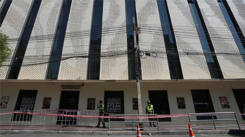 Drei Tote bei Hotelbrand in Bangkok - zwei Deutsche verletzt Das Hotel liegt nahe der berühmten Khaosan Road.