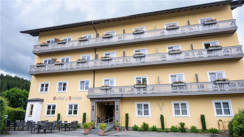 Das „Hotel zum Hirschen“ in der Oberpfalz hat mit einer Äußerung zu Juden für Fassungslosigkeit gesorgt.