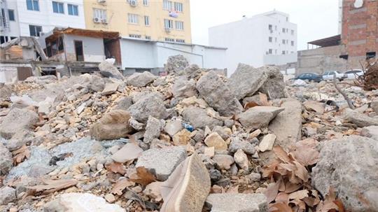 Das Isias-Hotel im südtürkischen Adiyaman stürzte bei dem Erdbeben am 6. Februar 2023 vollständig ein.