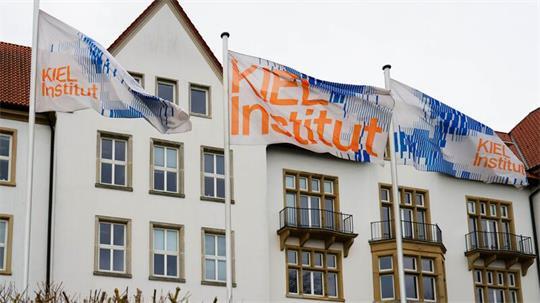 Das Kieler Institut rechnet nicht mit einem drastischen Preisverfall bei Immobilien. (Archivbild)