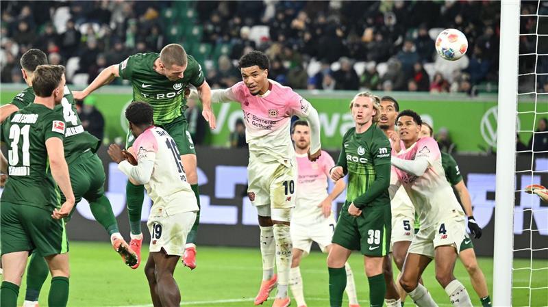 Das Kopfballtor von Denis Vavro war für den VfL Wolfsburg zu wenig.