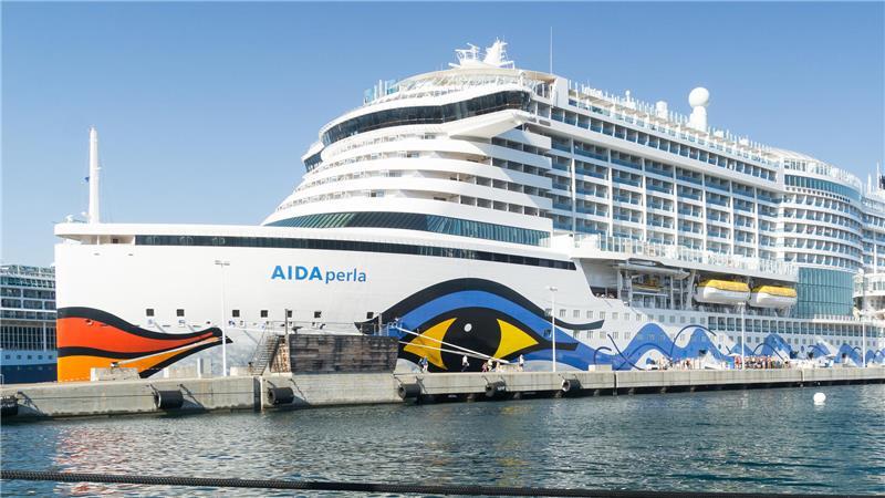 Das Kreuzfahrtschiff Aida Perla, hier im französischen Ajaccio, brach am Samstag nach Norwegen auf.
