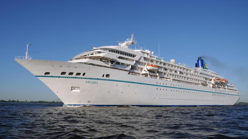 Traumschiff-Schummelei: Wie Florian Silbereisen & Co für die neuen Folgen tricksen Das Kreuzfahrtschiff "Amadea" ist bekannt als das ZDF-Traumschiff.