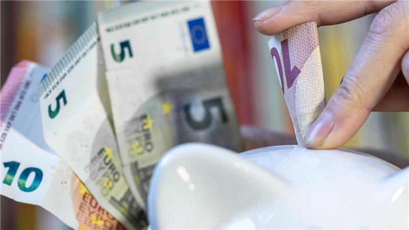 Bremen muss Hunderte Millionen Euro sparen Das Land Bremen muss Hunderte Millionen Euro sparen. (Symbolbild)