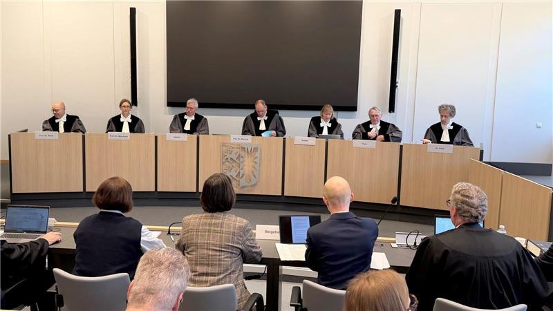 Das Landesverfassungsgericht verhandelt eine Klage im Fall Northvolt.