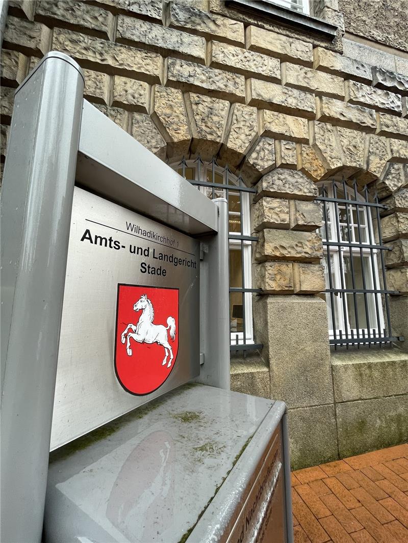 Drogen-Prozess: Beide Angeklagte legen Geständnis ab Das Landgericht Stade (Symbolbild). Foto: Ahrens