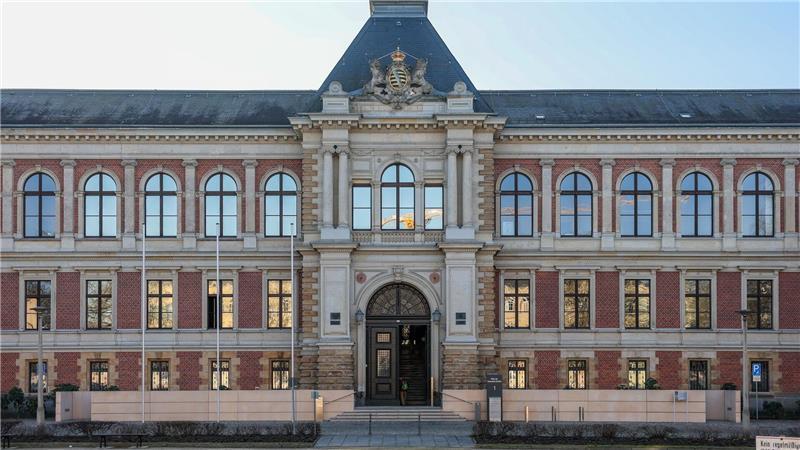 Das Landgericht Zwickau. Hier wird der Prozess um den Dreifachmord von Tirpersdorf im Vogtland verhandelt. 