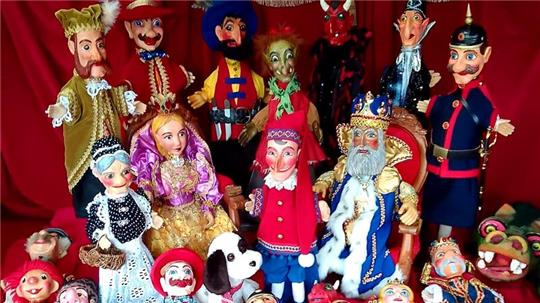 Das Lauenburger Puppentheater gastiert in Wischhafen und Drochtersen.