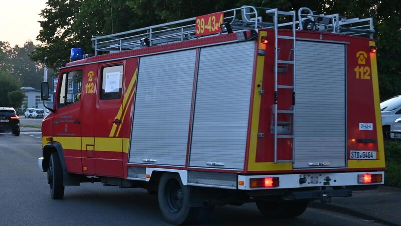Das Löschfahrzeug der Ortsfeuerwehr Krummendeich ist jetzt in Tschabany im Einsatz, einem Vorort von Kiew.