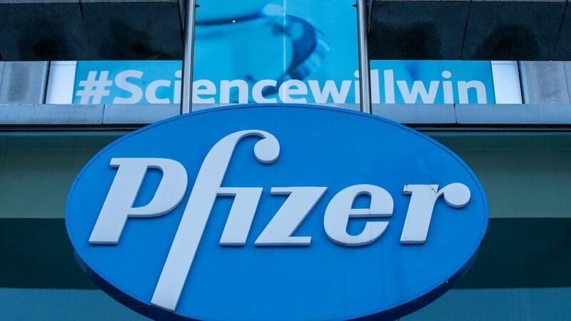 Covid-Arzneien nicht gefragt: Pfizer senkt Jahresprognose Das Logo des Pharma-Riesen Pfizer.
