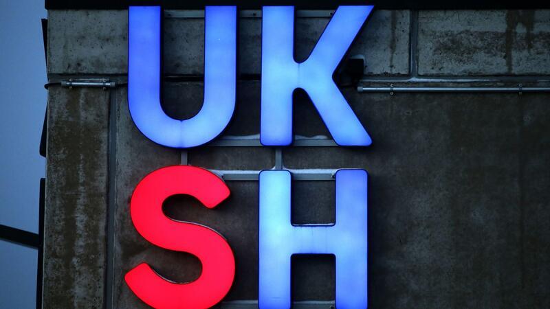 Marburger Bund ruft zum Warnstreik am UKSH auf Das Logo des Universitätskrankenhauses Schleswig-Holstein.