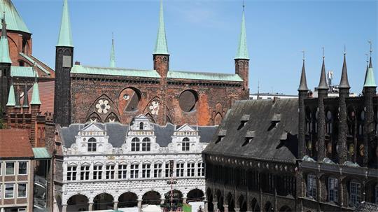 Das Lübecker Rathaus ist sanierungsbedürftig.