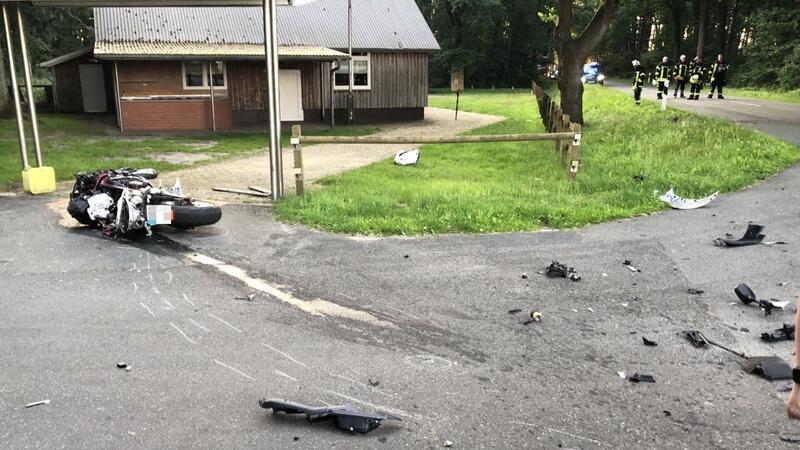 Das Motorrad, eine Yamaha, wurde bei dem Unfall in Estorf beschädigt.
