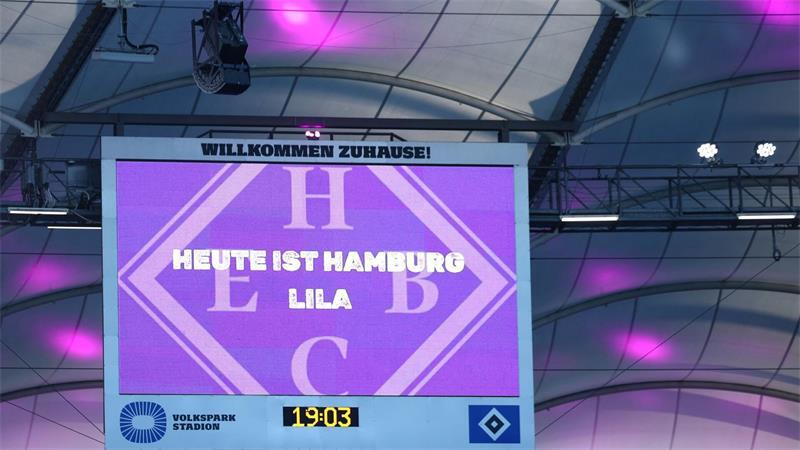 Erst holprig, dann souverän: BVB gegen Fünftligisten weiter Das Motto des Abends für den HEBC.
