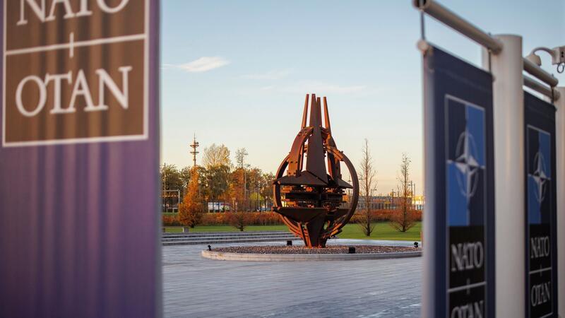 Namensstreit in der Nato: Deutschland setzt sich durch Das Nato-Hauptquartier in Brüssel.