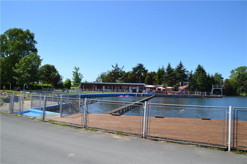 Das Naturfreibad in Krummendeich. Foto: Archiv