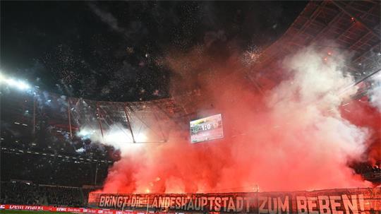 Das Niedersachsen-Derby steht vor der 185. Auflage. (Archivbild)