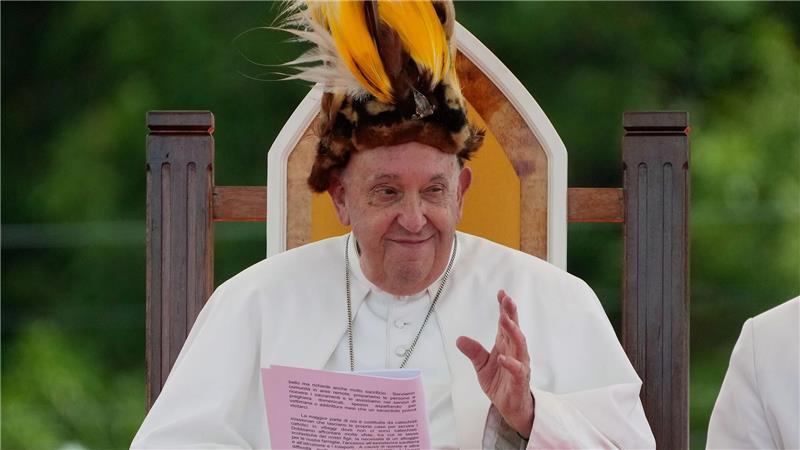 Das Oberhaupt von mehr als 1,4 Milliarden Katholiken absolvierte im Herbst 2024 seine letzte große Reise. Dabei besuchte Franziskus unter anderem Gläubige in Papua-Neuguinea. (Archivbild)