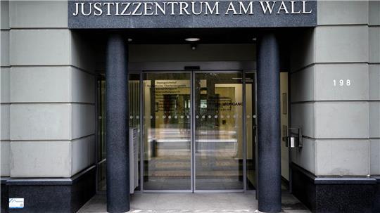 Das Oberverwaltungsgericht in Bremen hat den vorläufigen Entzug der Arbeitserlaubnis eines wegen sexueller Straftaten beschuldigten Arztes erlaubt. (Symbolfoto)