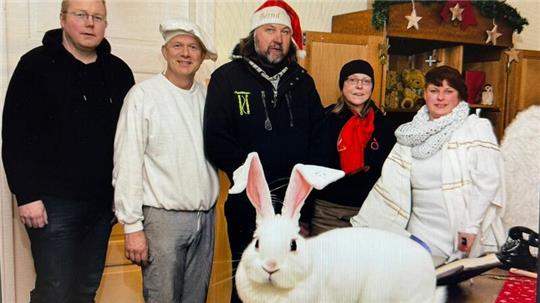 Das Organisationskomitee des Himmelpfortener Christkindmarkts setzt in Zukunft auf den Osterhasen, nicht mehr auf den Weihnachstmann.