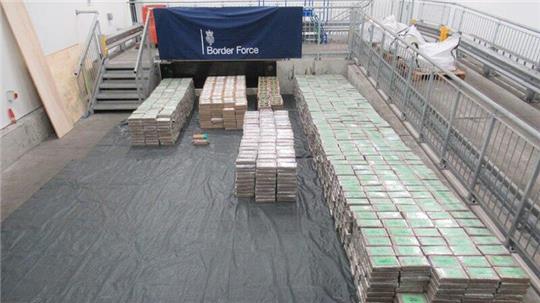 Das Rauschgift wurde im Hafen der südenglischen Stadt Southampton beschlagnahmt.