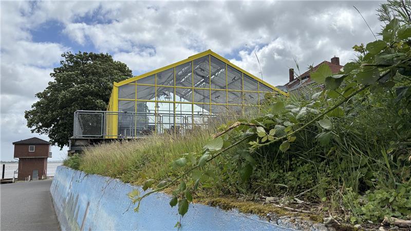Das Restaurant Elbblick am Anleger Stadersand ist seit Anfang Oktober 2025 geschlossen.